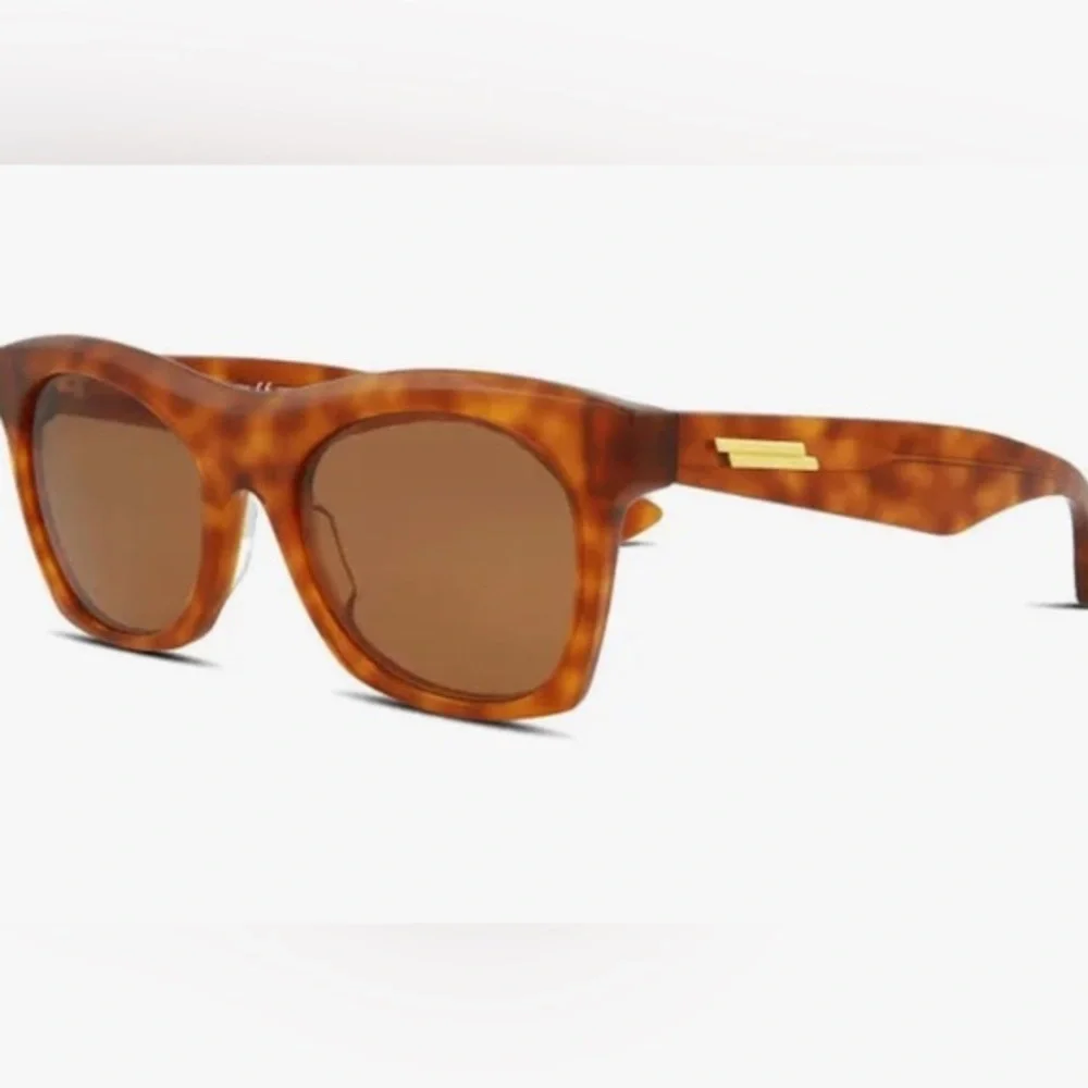 Bottega‎ veneta bv1061s havana brown sunglasses new with hard green case new